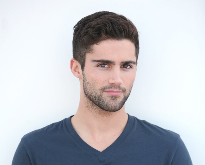 THE YOUNG & THE RESTLESS' Max Ehrich Shares Hot Shirtless Photo ...