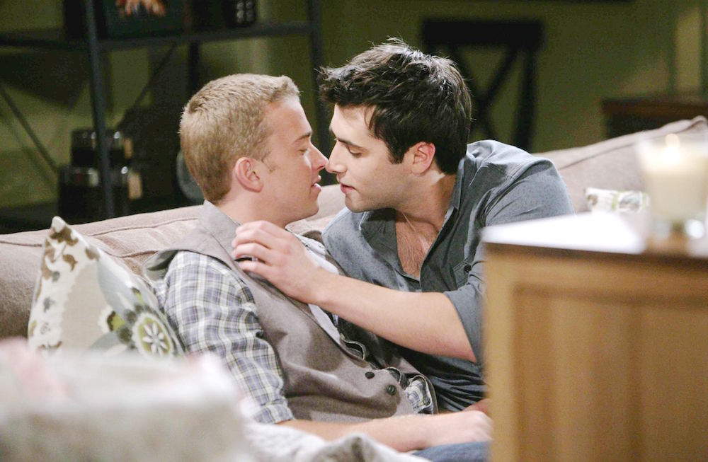 Days of Our Lives Sonny and Will Kiss